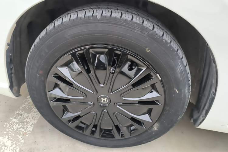 Used Honda Fit 2021 1.5L CVT Trendy Edition Exterior 4