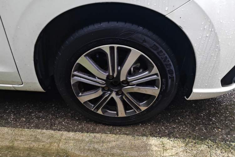 Used Honda Fit 2021 1.5L CVT Trend Edition Exterior 4