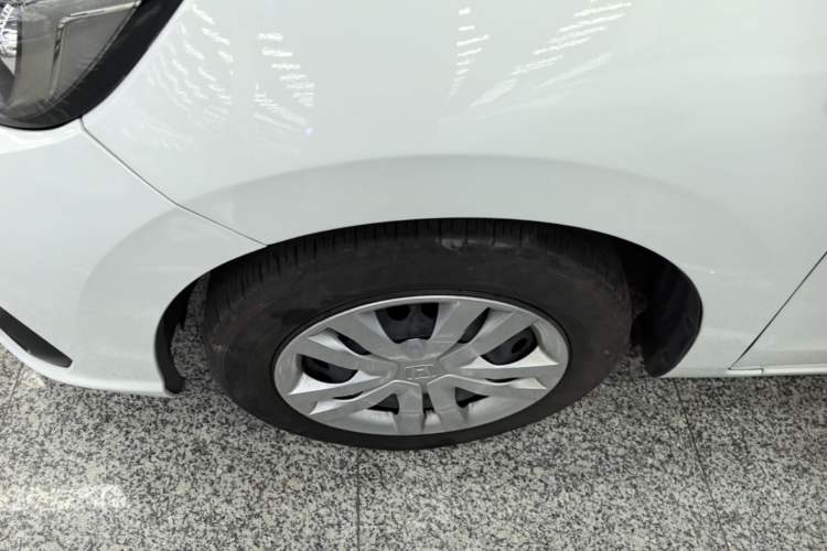 Used Honda Fit 2021 1.5L CVT Trend Edition Exterior 4