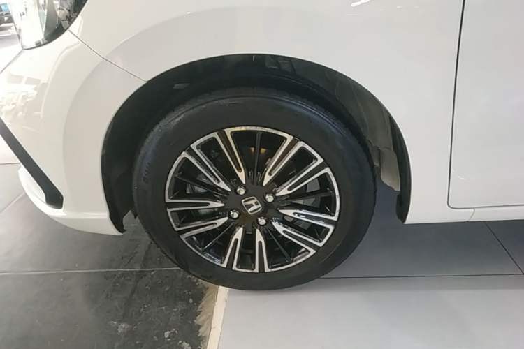 Used Honda Fit 2021 1.5L CVT Trend Edition Exterior 4