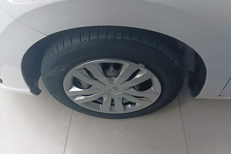 Used Honda Fit 2021 1.5L CVT Trend Edition Exterior 4