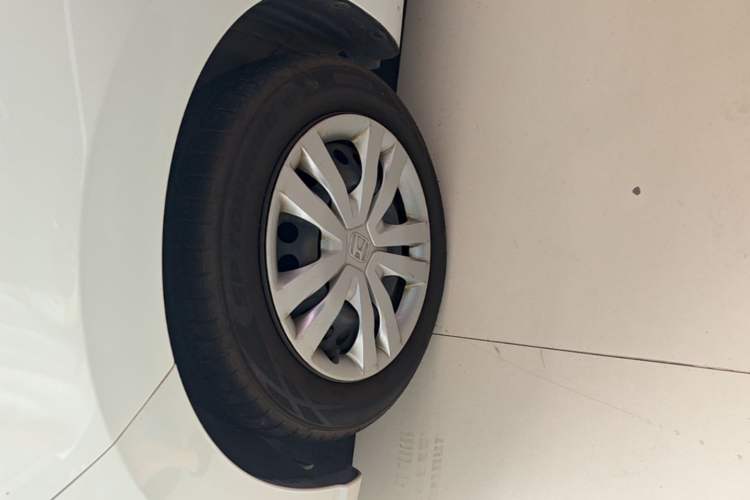 Used Honda Fit 2021 1.5L CVT Trend Edition Exterior 4
