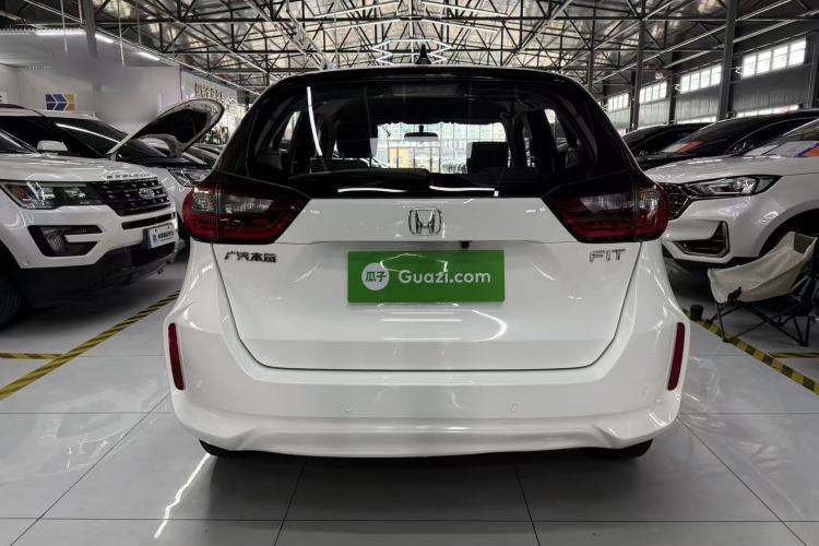 Used Honda Fit 2021 1.5L CVT Trend Edition Exterior 4