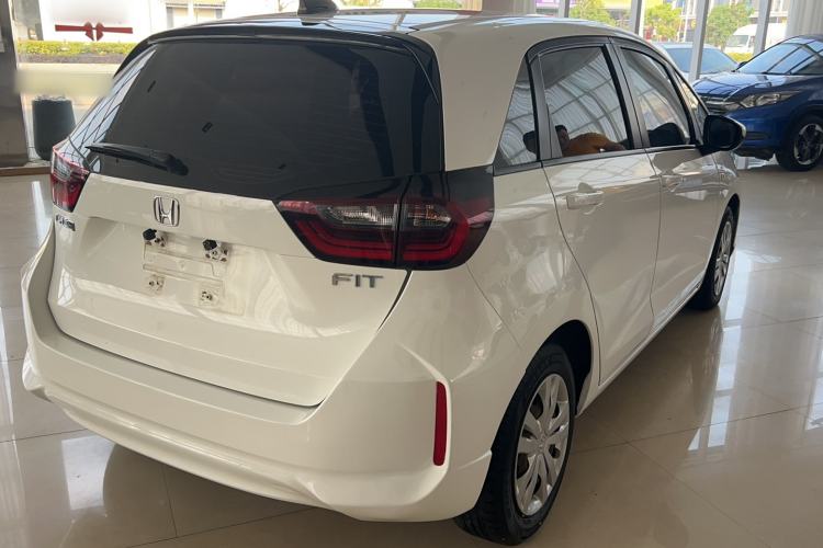 Used Honda Fit 2021 1.5L CVT Trend Edition Exterior 4
