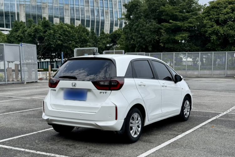 Used Honda Fit 2021 1.5L CVT Trend Edition Exterior 4
