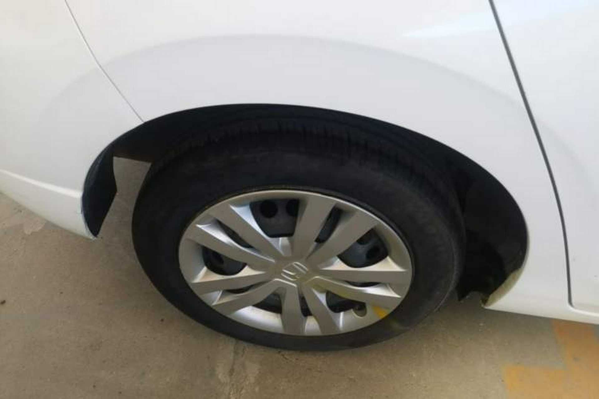 Used Honda Fit 2021 1.5L CVT Trend Edition Exterior 5