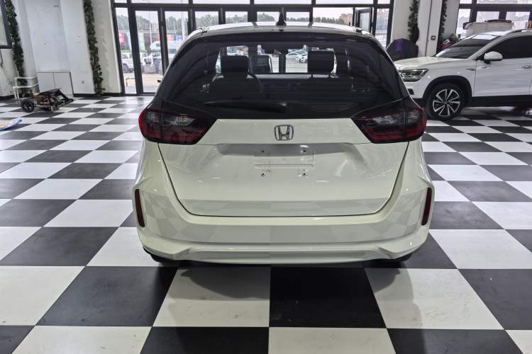 Used Honda Fit 2021 1.5L CVT Trend Edition Exterior 5