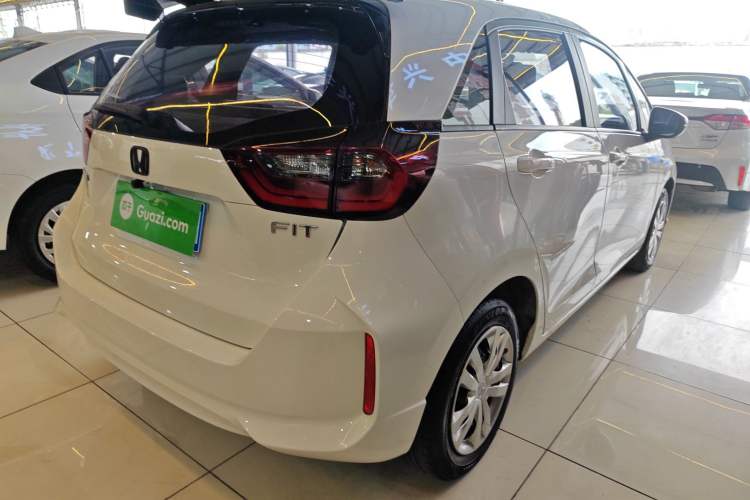 Used Honda Fit 2021 1.5L CVT Trend Edition Exterior 5