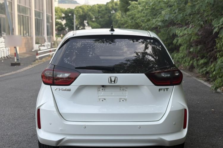 Used Honda Fit 2021 1.5L CVT Trend Edition Exterior 5