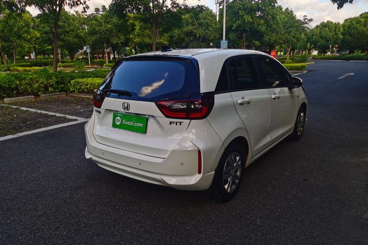 Used Honda Fit 2021 1.5L CVT Trend Edition Exterior 5