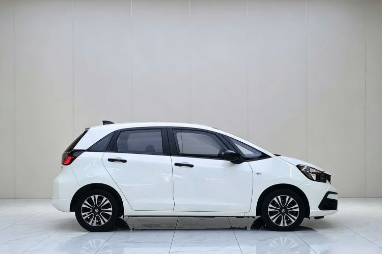 Used Honda Fit 2021 1.5L CVT Trendy Edition Exterior 6
