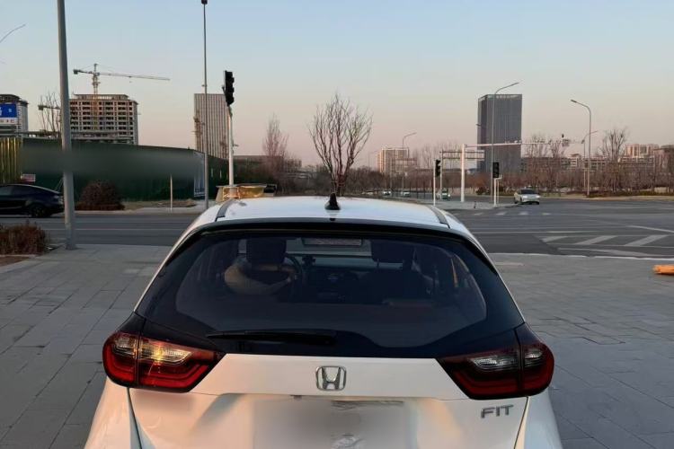 Used Honda Fit 2021 1.5L CVT Trend Edition Exterior 6