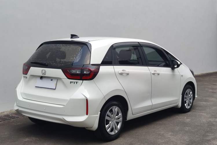 Used Honda Fit 2021 1.5L CVT Trend Edition Exterior 6
