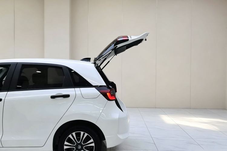 Used Honda Fit 2021 1.5L CVT Trendy Edition Exterior 7