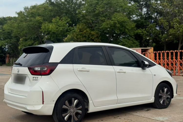 Used Honda Fit 2021 1.5L CVT Trendy Sports Edition Exterior 9