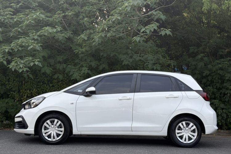 Used Honda Fit 2021 1.5L CVT Trend Edition Exterior 9