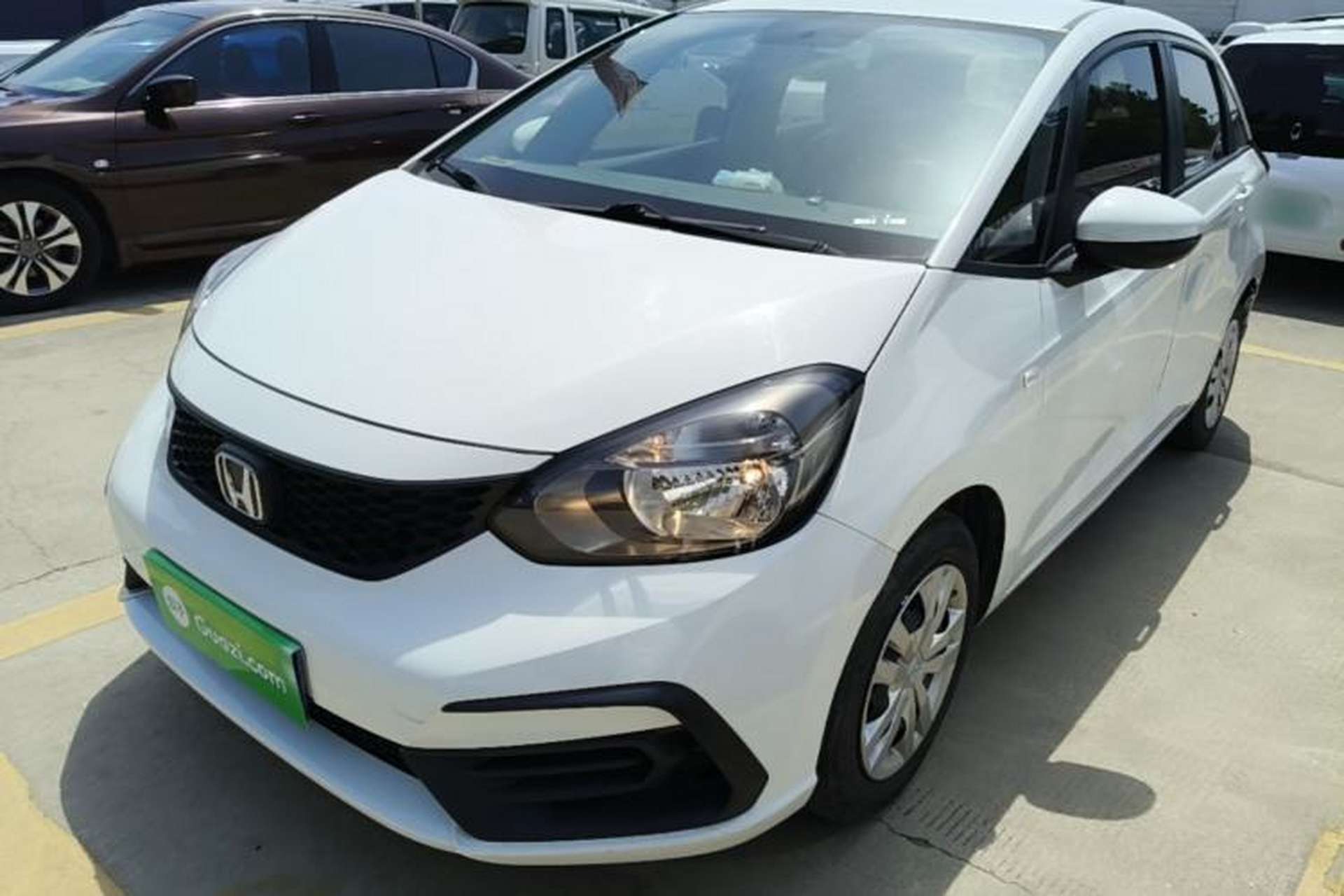 Used Honda Fit 2021 1.5L CVT Trend Edition Front Left 45 Deg