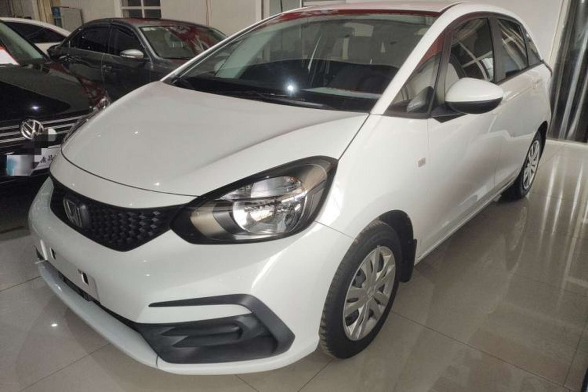 Used Honda Fit 2021 1.5L CVT Trend Edition Front Left 45 Deg
