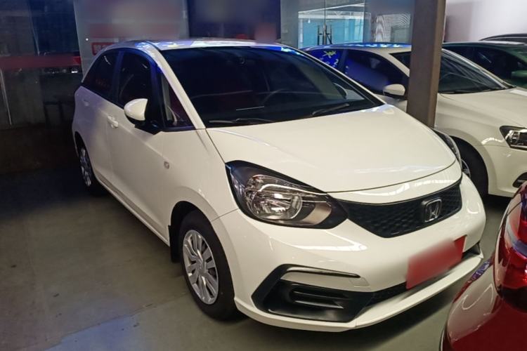 Used Honda Fit 2021 1.5L CVT Trend Edition Front Right 45 Deg
