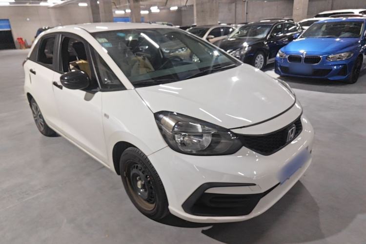 Used Honda Fit 2021 1.5L CVT Trendy Edition Front Right 45 Deg