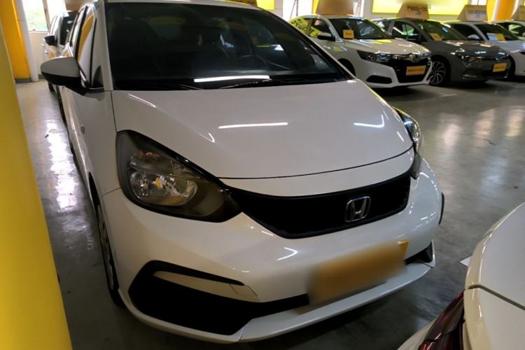 Used Honda Fit 2021 1.5L CVT Trend Edition Front Right 45 Deg