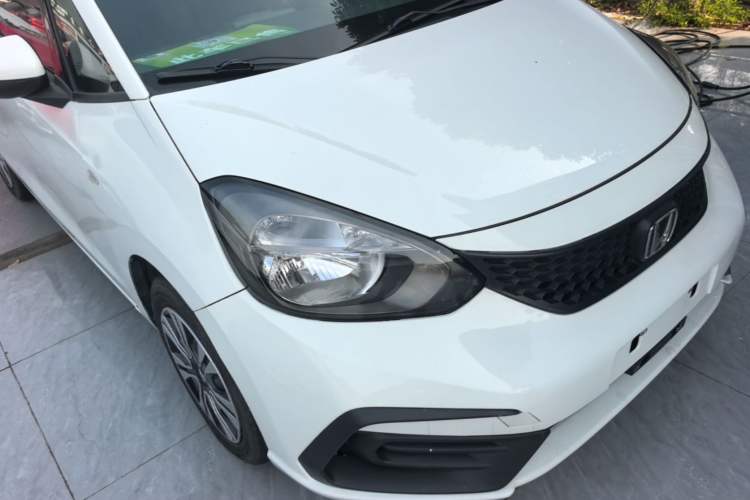 Used Honda Fit 2021 1.5L CVT Trend Edition Front Right 45 Deg