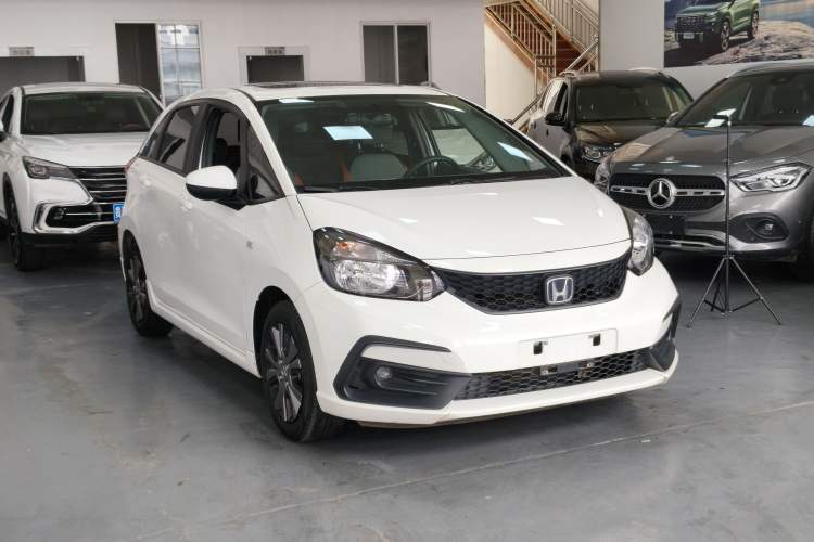 Used Honda Fit 2021 1.5L CVT Trendy Run Pro Edition Front Right 45 Deg