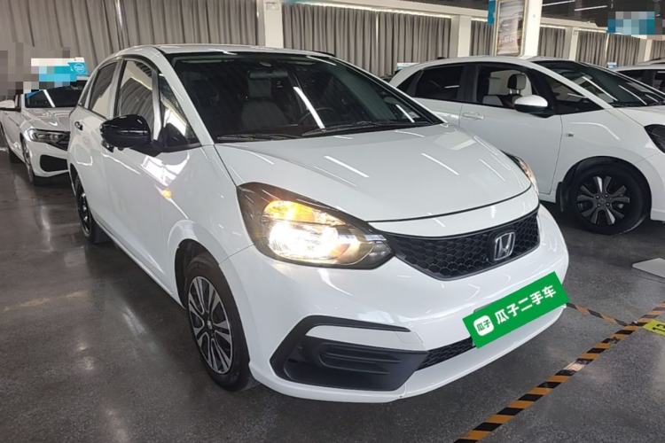Used Honda Fit 2021 1.5L CVT Trendy Edition Front Right 45 Deg