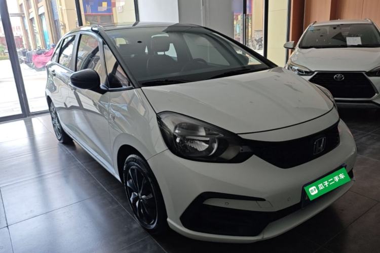 Used Honda Fit 2021 1.5L CVT Trend Edition Front Right 45 Deg