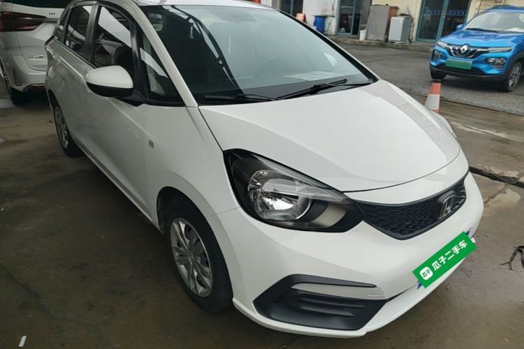 Used Honda Fit 2021 1.5L CVT Trend Edition Front Right 45 Deg