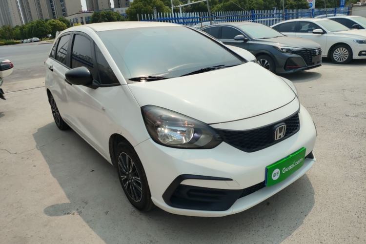 Used Honda Fit 2021 1.5L CVT Trendy Edition Front Right 45 Deg