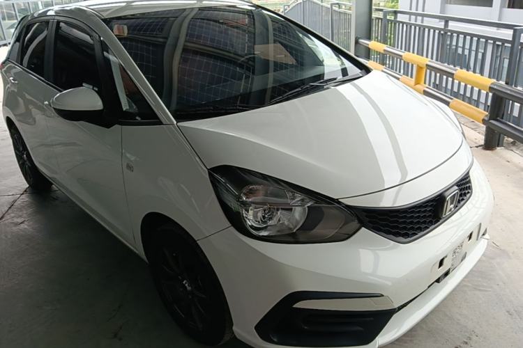 Used Honda Fit 2021 1.5L CVT Trend Edition Front Right 45 Deg