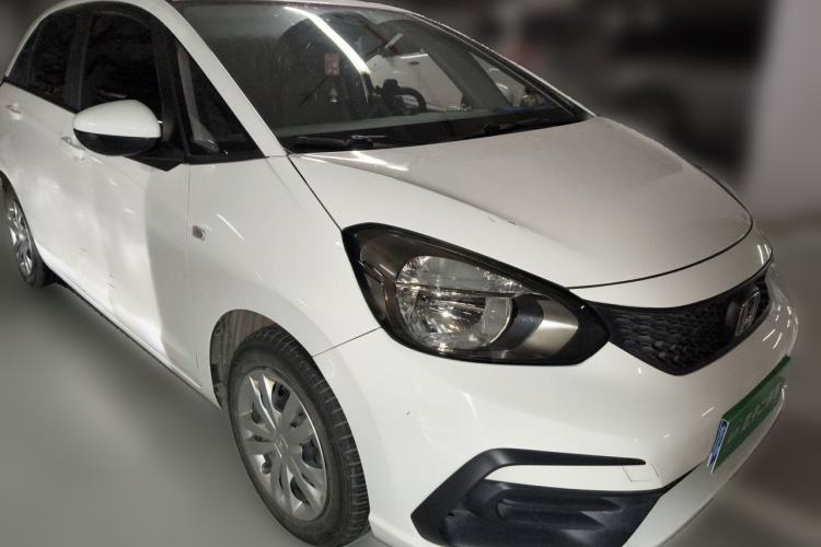 Used Honda Fit 2021 1.5L CVT Trend Edition Front Right 45 Deg