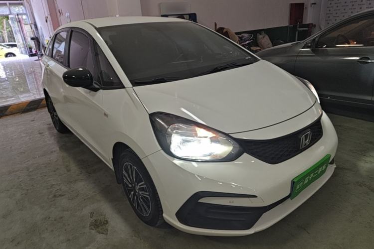 Used Honda Fit 2021 1.5L CVT Trendy Edition Front Right 45 Deg