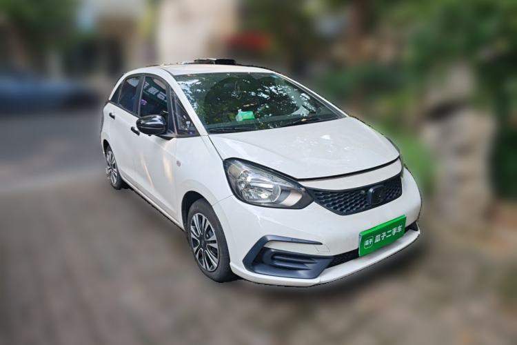 Used Honda Fit 2021 1.5L CVT Trendy Edition Front Right 45 Deg
