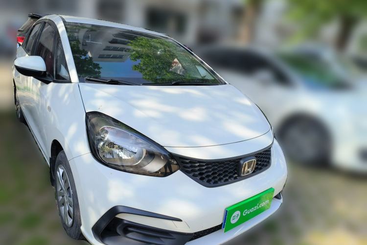 Used Honda Fit 2021 1.5L CVT Trend Edition Front Right 45 Deg