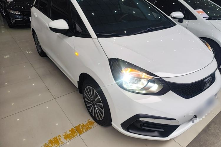 Used Honda Fit 2021 1.5L CVT Trend Edition Front Right 45 Deg
