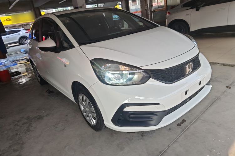 Used Honda Fit 2021 1.5L CVT Trend Edition Front Right 45 Deg