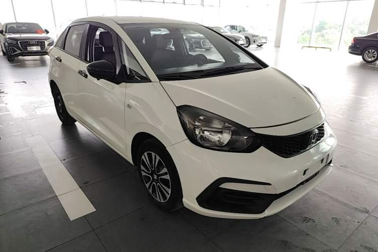 Used Honda Fit 2021 1.5L CVT Trendy Edition Front Right 45 Deg