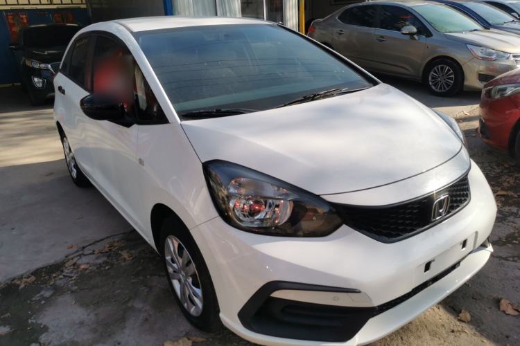 Used Honda Fit 2021 1.5L CVT Trendy Edition Front Right 45 Deg