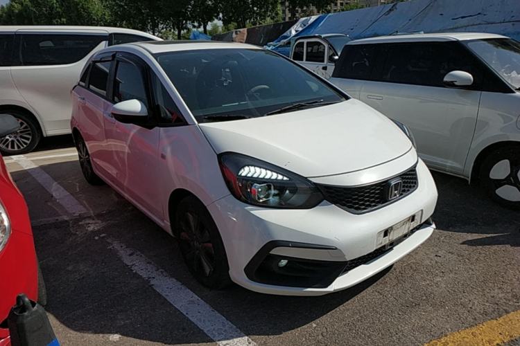 Used Honda Fit 2021 1.5L CVT Trendy Run Pro Edition Front Right 45 Deg
