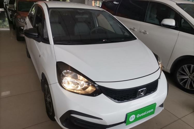 Used Honda Fit 2021 1.5L CVT Trendy Edition Front Right 45 Deg