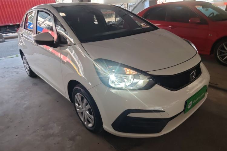 Used Honda Fit 2021 1.5L CVT Trend Edition Front Right 45 Deg