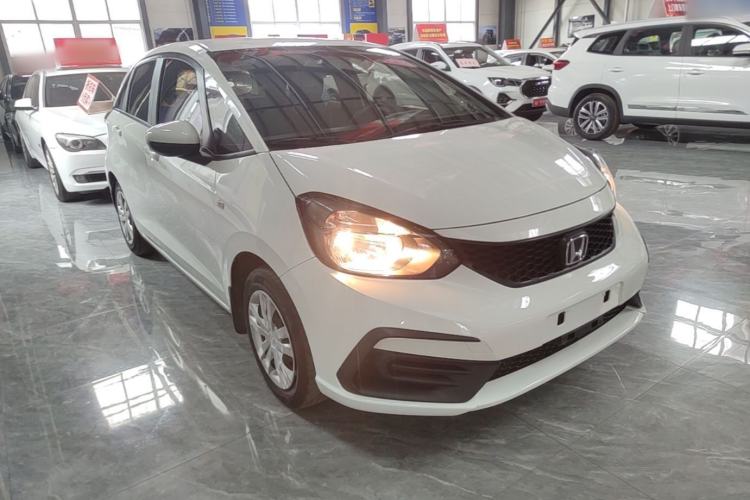 Used Honda Fit 2021 1.5L CVT Trend Edition Front Right 45 Deg