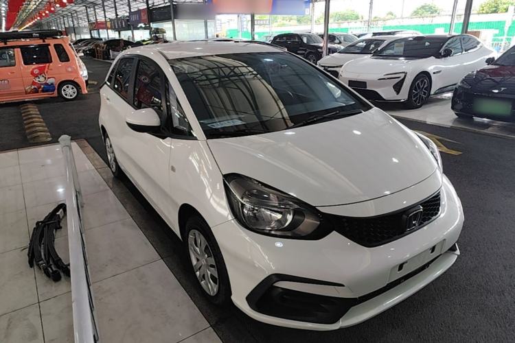 Used Honda Fit 2021 1.5L CVT Trend Edition Front Right 45 Deg