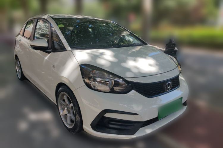 Used Honda Fit 2021 1.5L CVT Trend Edition Front Right 45 Deg