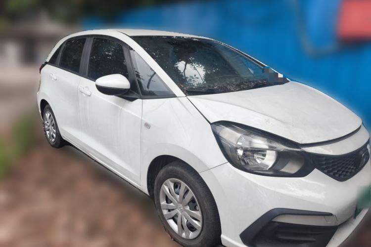 Used Honda Fit 2021 1.5L CVT Trend Edition Front Right 45 Deg
