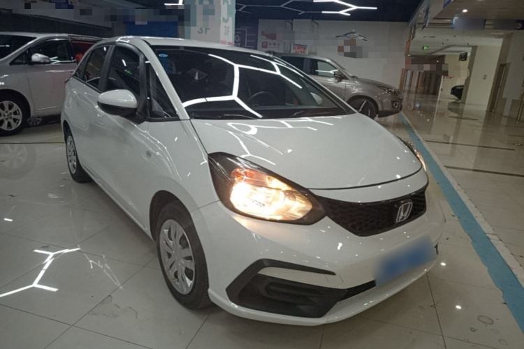 Used Honda Fit 2021 1.5L CVT Trend Edition Front Right 45 Deg