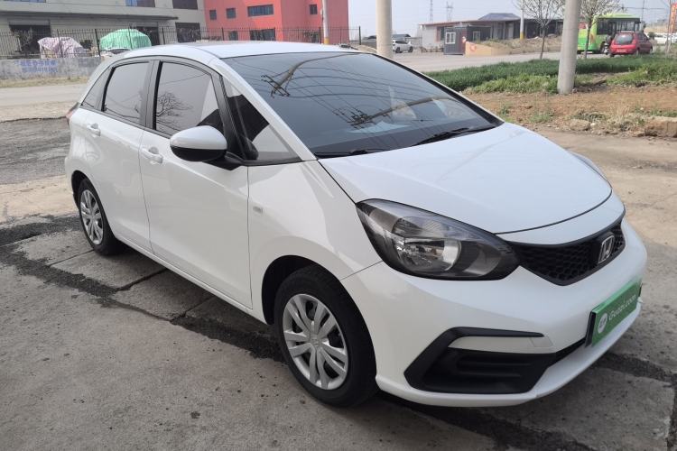 Used Honda Fit 2021 1.5L CVT Trend Edition Front Right 45 Deg