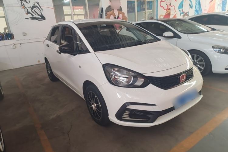 Used Honda Fit 2021 1.5L CVT Trendy Edition Front Right 45 Deg